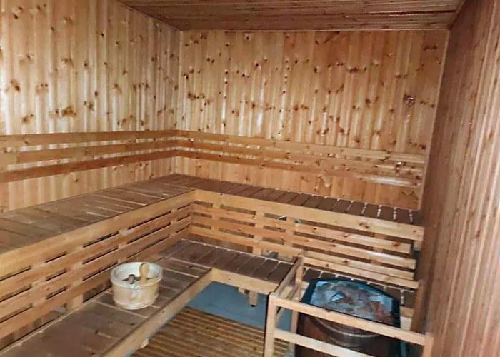 Отель 101 Nb Samspacious Place