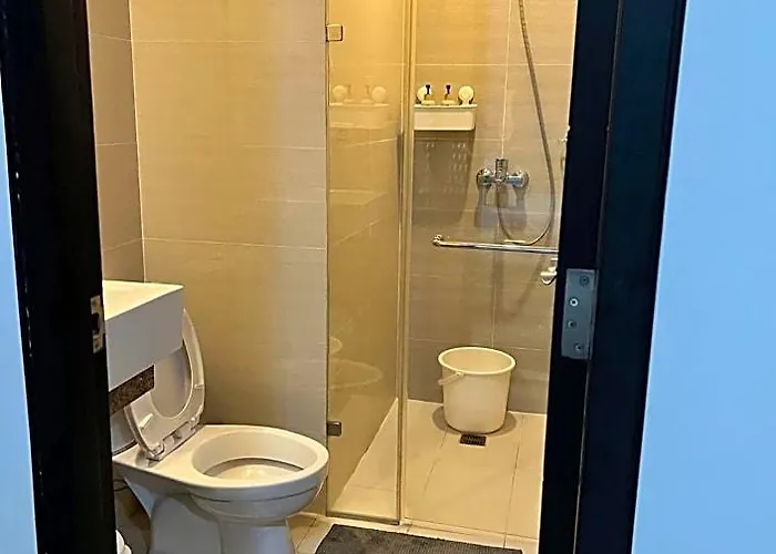 101 Nb Samspacious Place